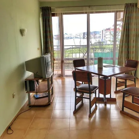 Apartment Апартамент - Ваканционно Селище Анаксимандър